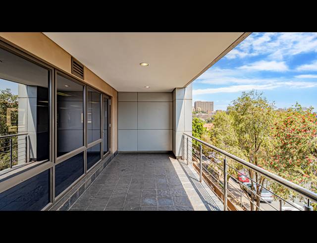 1,575M² OFFICE TO LET IN PARKTOWN